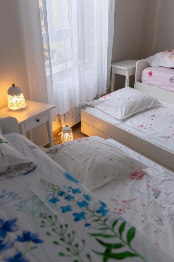 Apartamento LOC TROTTEUR LE CACAO - Balnéo, Gare Lourdes Exterior foto