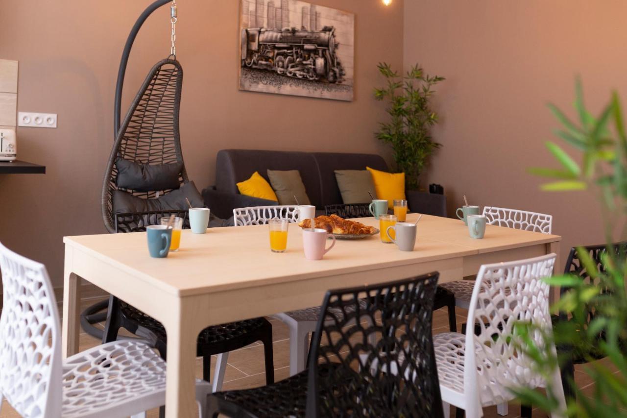 Apartamento LOC TROTTEUR LE CACAO - Balnéo, Gare Lourdes Exterior foto